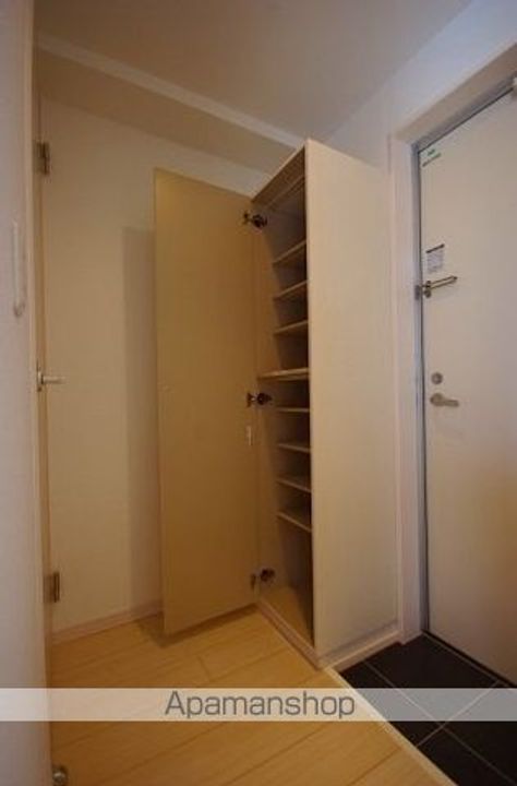 シェリール本陣の玄関