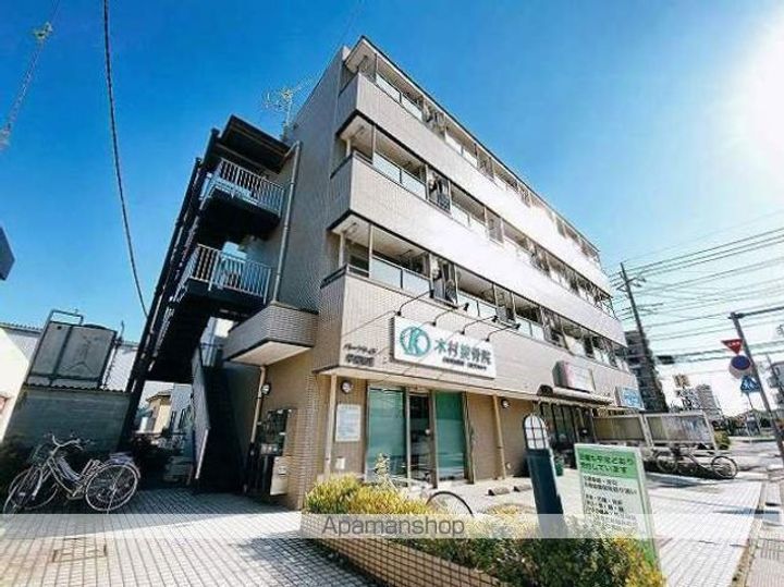 埼玉県三郷市早稲田3丁目の賃貸マンションの外観