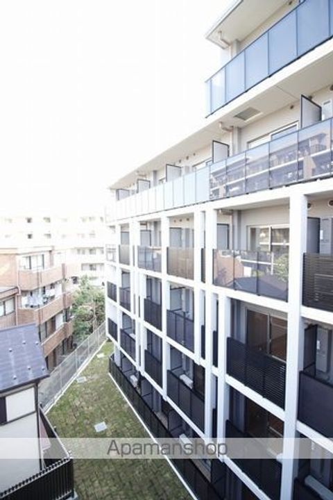 東京都立川市曙町3丁目の賃貸マンションの外観