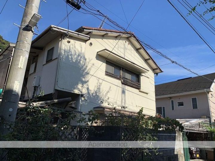 新八雲荘の外観