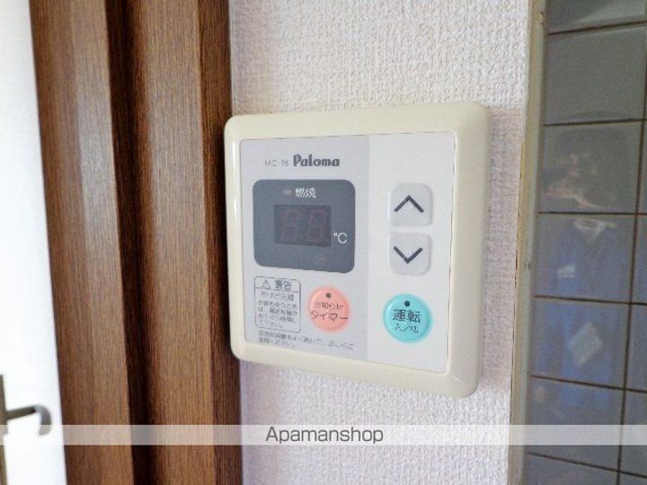 ニューウェル白板306の内装