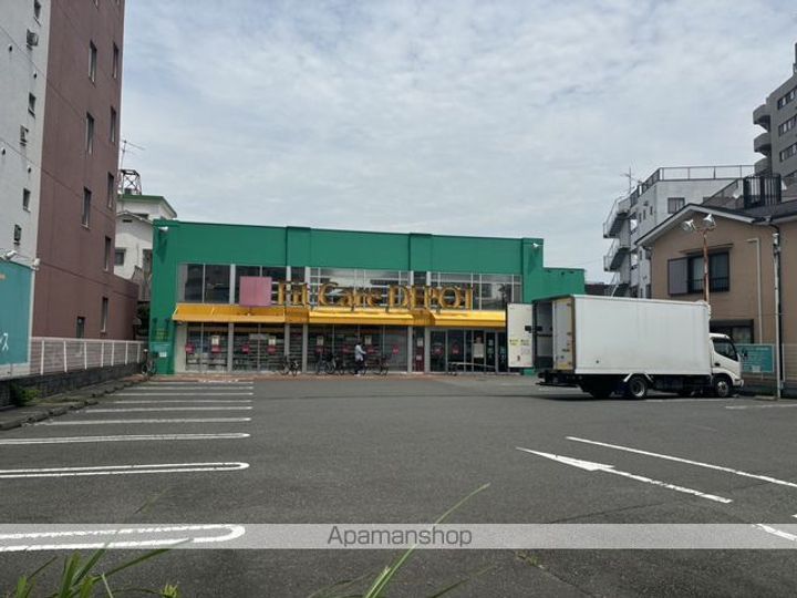 フェリチタ鶴見304の周辺