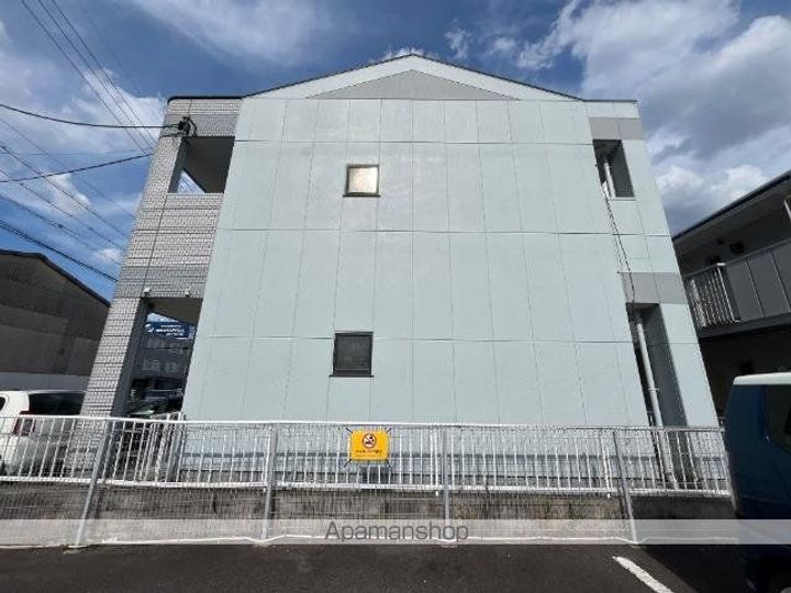 リヴィエール102の外観