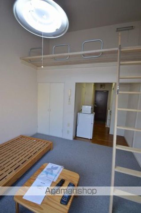 レオパレスシャルムの内装