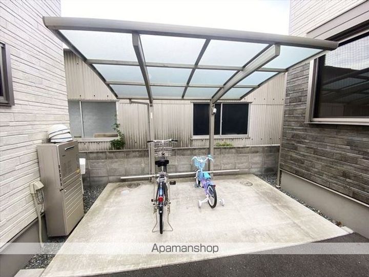 ファヴィリータCのその他画像