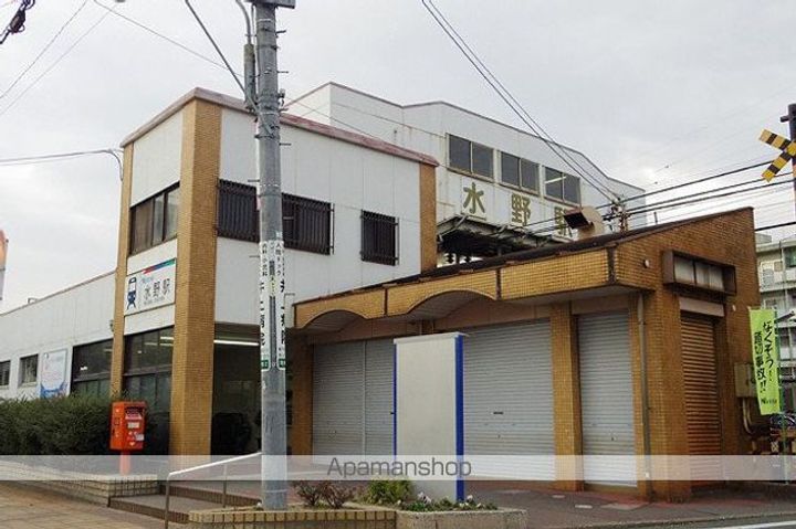 ファミール森橋の周辺
