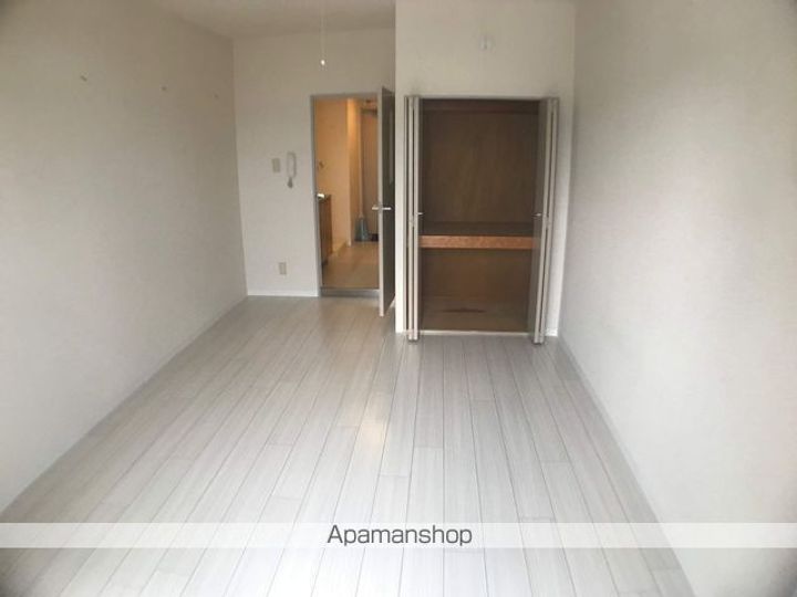 プランドール309の居間