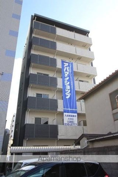 岡山県岡山市北区天瀬の賃貸マンションの外観