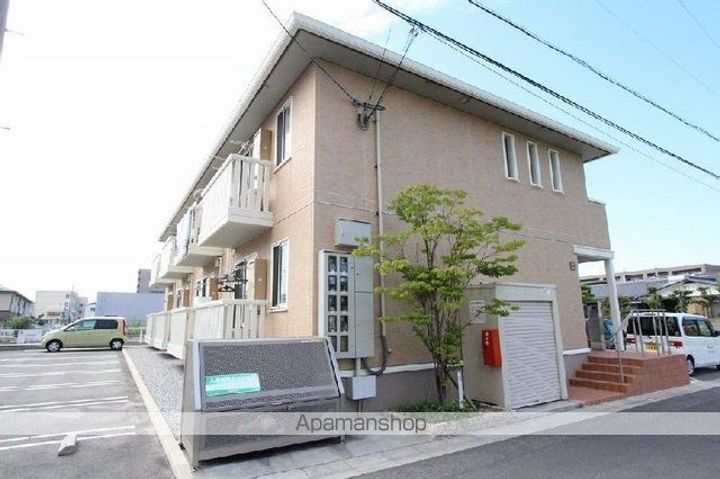 香川県高松市木太町の賃貸アパートの外観