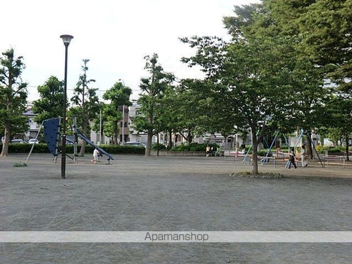 ステラ平安301の周辺