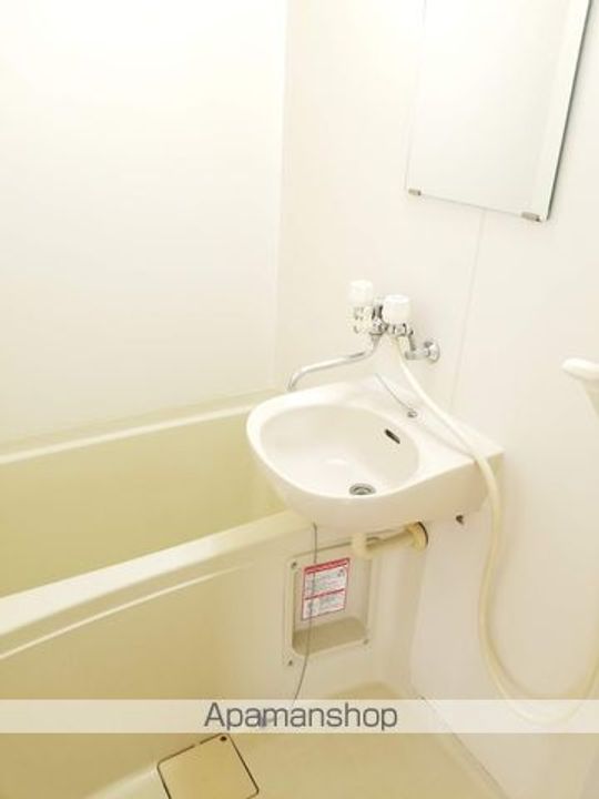 ロイヤル岩切Ⅱ108の風呂