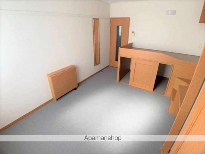 レオパレスコテナン阿見Bの居間