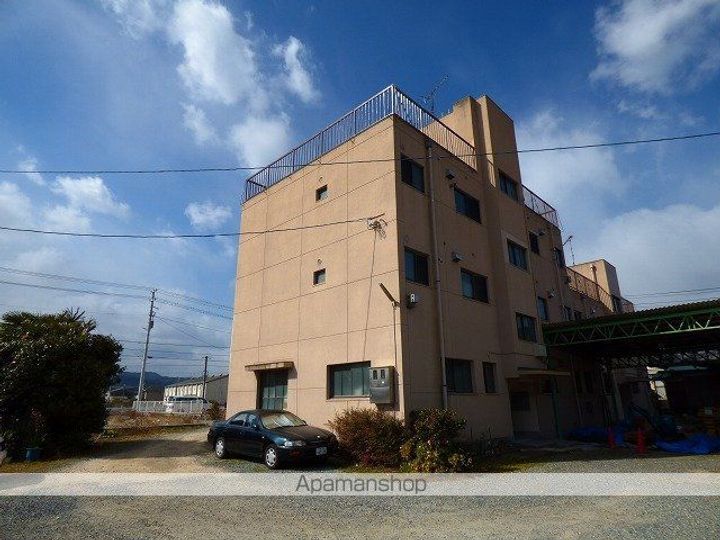 グリーンハウスの外観