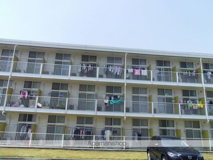 レオパレスフィスデファミーユの外観