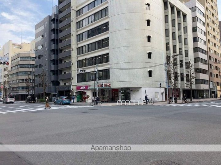 東京都千代田区岩本町2丁目の賃貸マンションの周辺