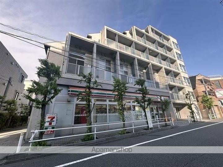 VIA LATTEA志村の外観