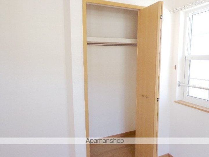 長野県松本市大字里山辺の賃貸アパートの内装