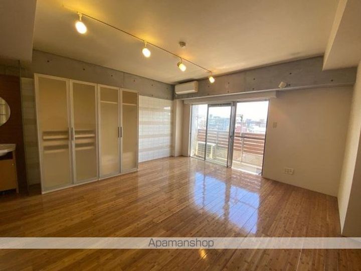 香川県高松市末広町の賃貸マンションの内装