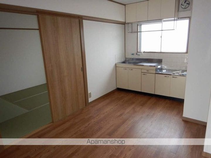 しんのマンションの居間