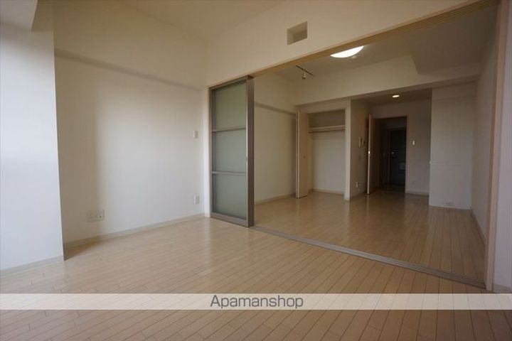 HF名駅北レジデンス EAST606の居間