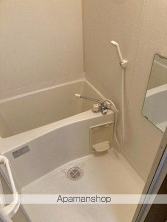 プリミエール若草の風呂