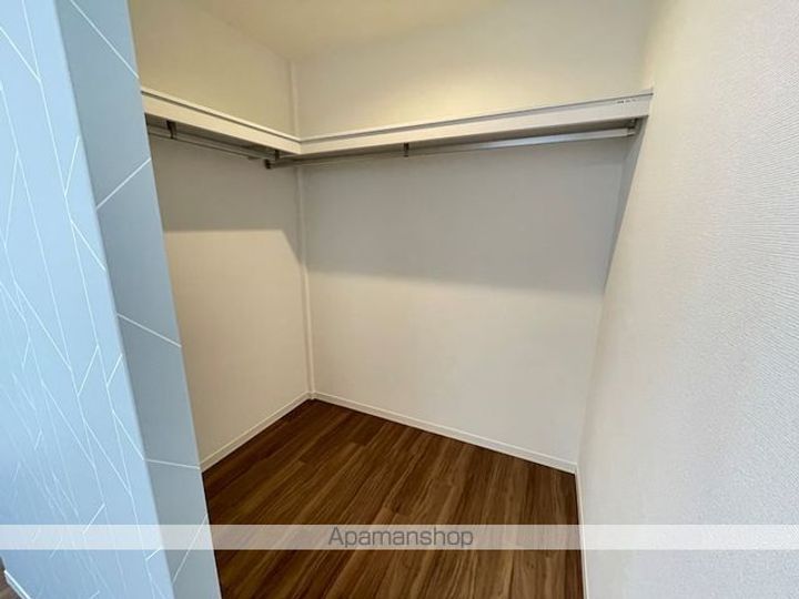 滋賀県彦根市日夏町の賃貸アパートの内装