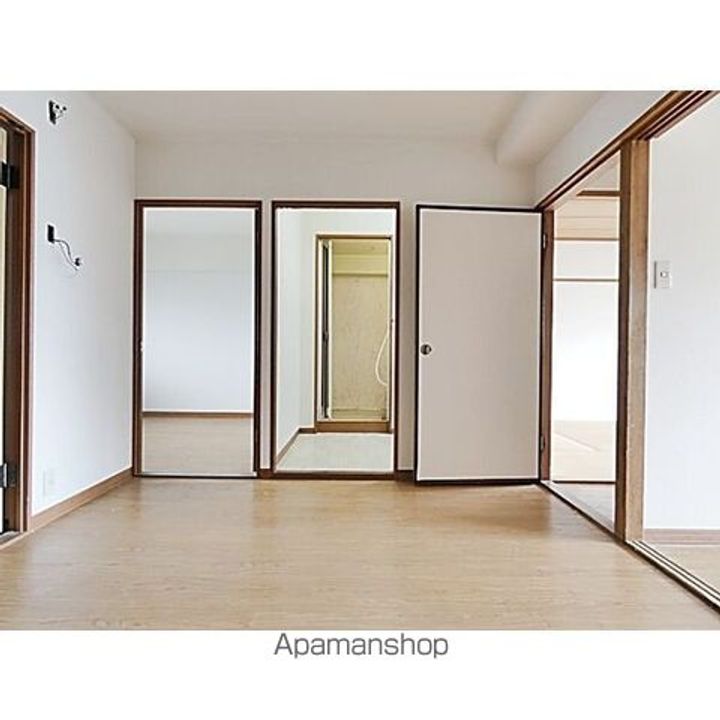 アーバンきたじまの居間