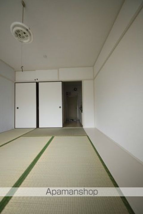 メゾンド松原203の内装