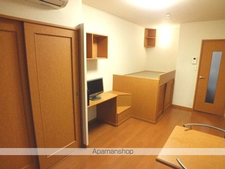 レオパレスTAMOの居間