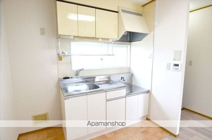 福島県郡山市片平町字大山南の賃貸アパートのキッチン