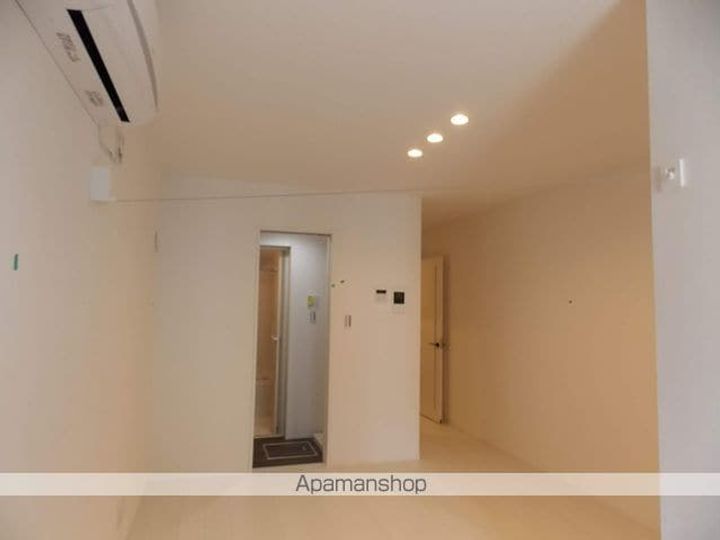 WARREN KUBOMIⅠの内装