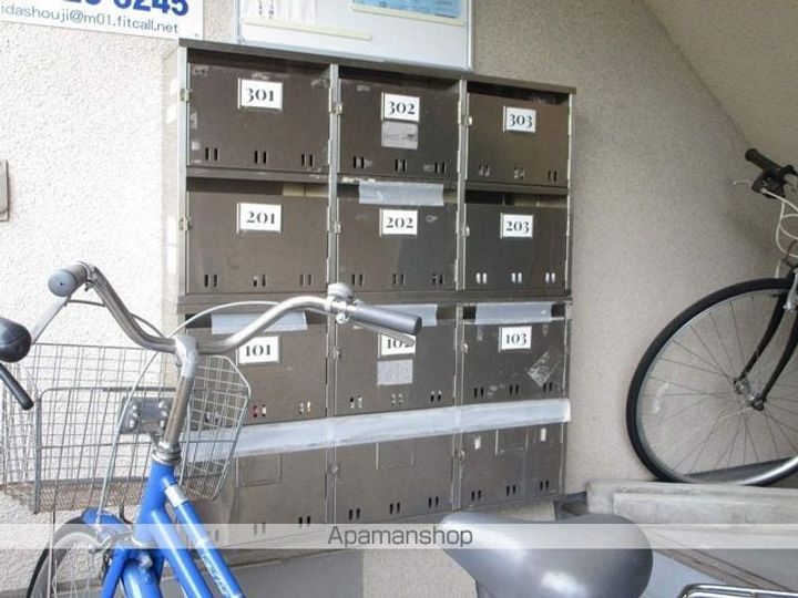 ルミナス明神町(旧岡正マンション)の外観