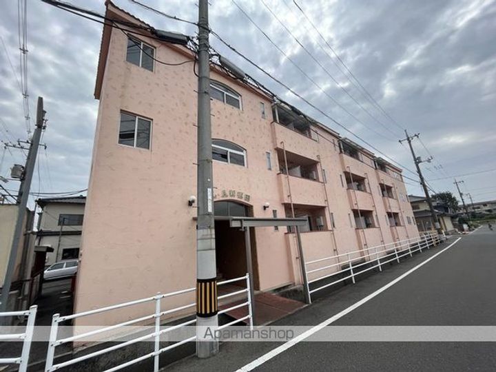 LA新徳田B301の外観