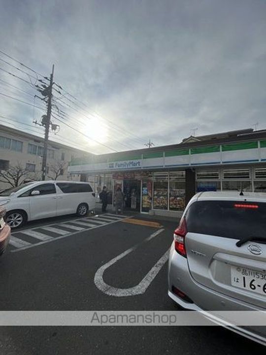 レオパレスリアンの周辺