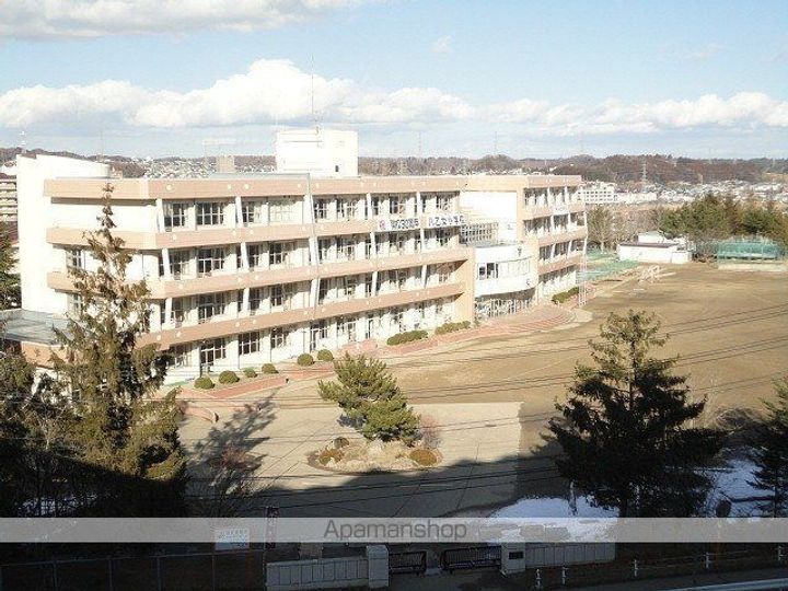 フェリモ102の周辺