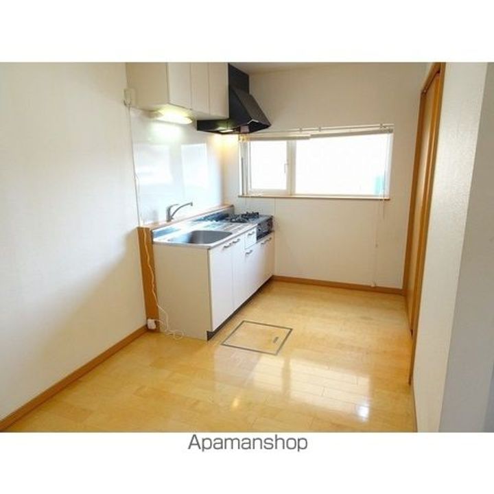 コーポはっぴぃ草5の居間