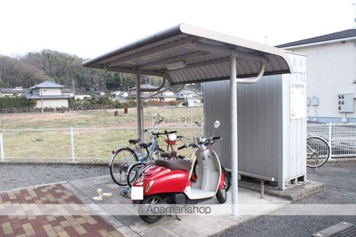 ヴェルドミールのその他画像