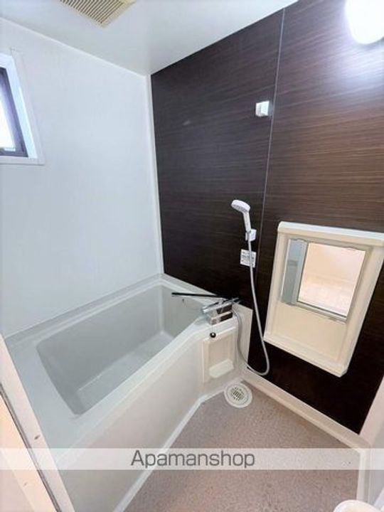 メゾンドシュヴァリエB202の風呂