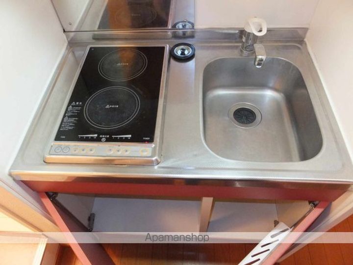 レオパレスホワイト バーチのキッチン