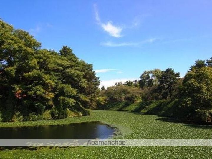 コーポ成田B棟の周辺