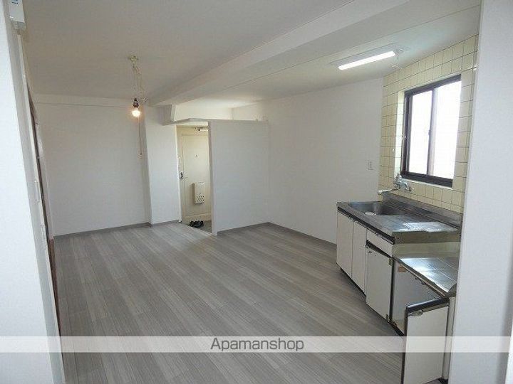 藤原マンション高市の居間