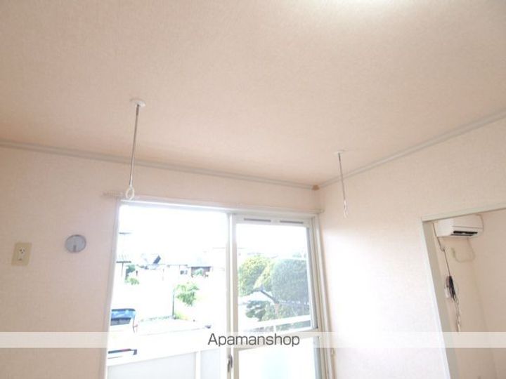 グラース関102の内装