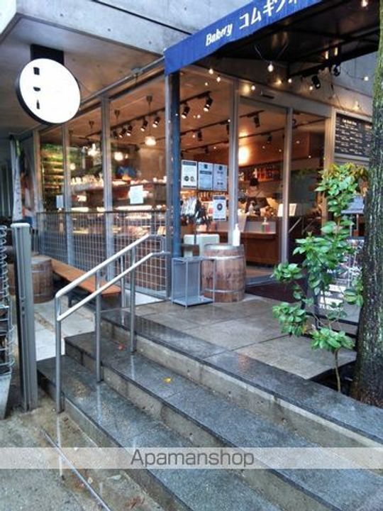 東京都世田谷区羽根木1丁目の賃貸マンションの周辺