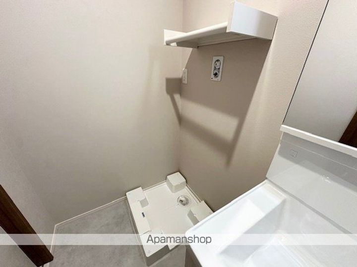 滋賀県彦根市後三条町の賃貸アパートの内装