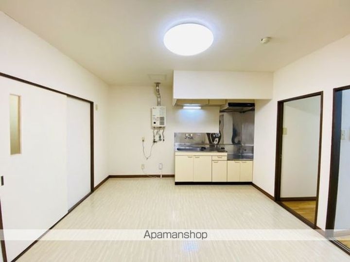 五稜郭パークハイツの内装