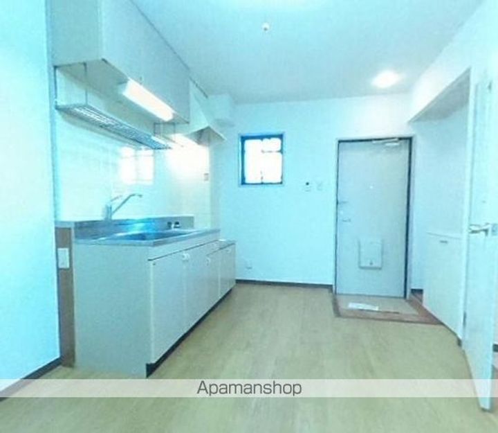 香川県高松市塩上町2丁目の賃貸マンションの内装