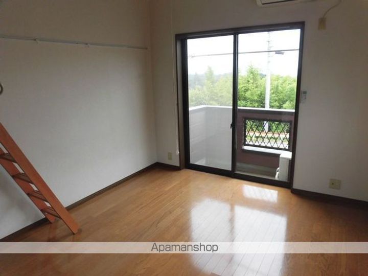 ITSUKIコーポ203の居間