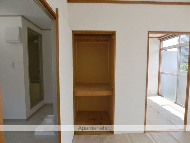 福島県郡山市菜根1丁目の賃貸アパートの内装