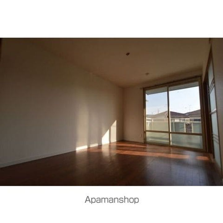 シャトル緑ヶ丘IIの内装