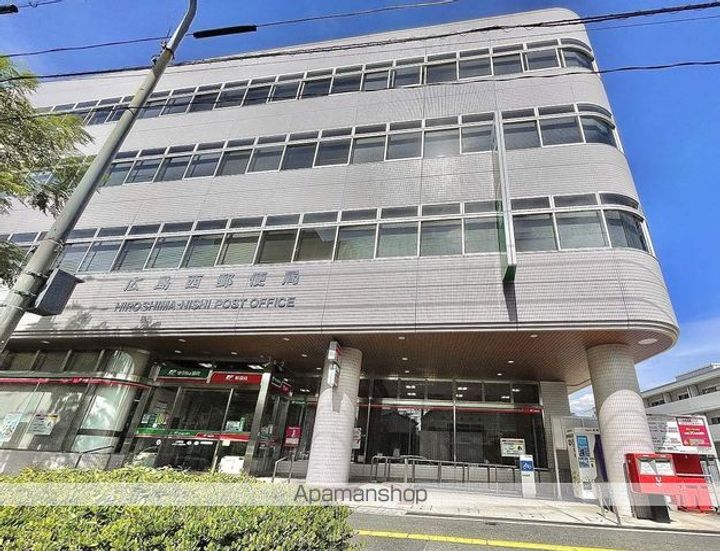 M&Rの周辺